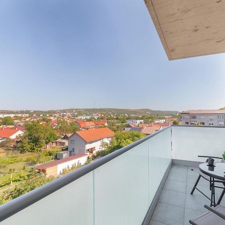 Vancouver Flat Oradea Ngoại thất bức ảnh