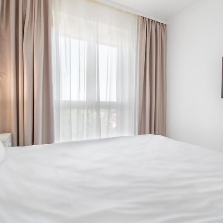 Vancouver Flat Oradea Ngoại thất bức ảnh